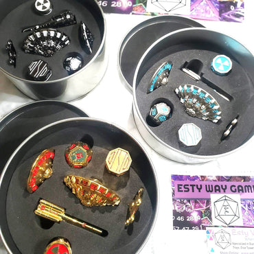 Heavy Spaceship Roulette Mint / Silver 7 piece Dice Set
