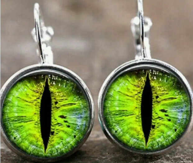 Dragon Eye Piercing Lime Fashion Earring Set